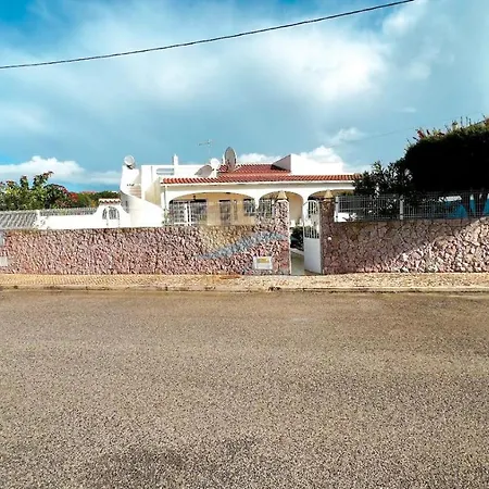 Gilsonia By Sunny Deluxe